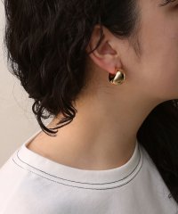 colleca la/プランプムーンピアス/506041526