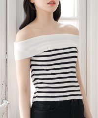 JULIA BOUTIQUE/ジュリアブティック JULIA BOUTIQUE オフショルダーニットトップス/24069/506051652