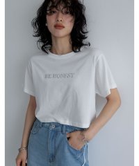 Re:EDIT/[着た瞬間ひんやり][接触冷感][UVカット]クロップド丈スパンコールロゴTシャツ/506051722