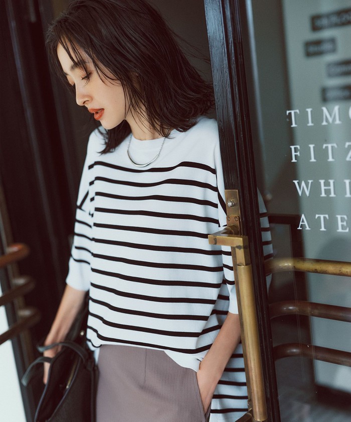美品 自由区 SHIHO着用 24SS クレープストレッチプルオーバー ニット 接触冷感・UVカット・SHIHOさん着用・WEB限定カラーあり