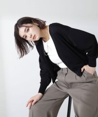 NATURAL BEAUTY BASIC/レーヨンナイロンシリーズ Vネックボクシーカーディガン/506040921