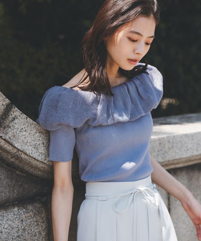 Ciel bleu 様 美品♪トゥモローランドフラワープリントギャザーブラウス Ciel bleu 様 美品♪トゥモローランドフラワープリントギャザー