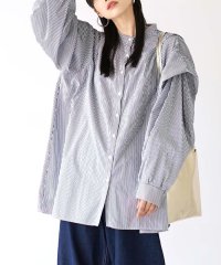 e-zakkamaniastores/ショルダータック ドレープ シャツブラウス/506080984