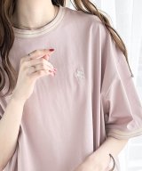 ピンク