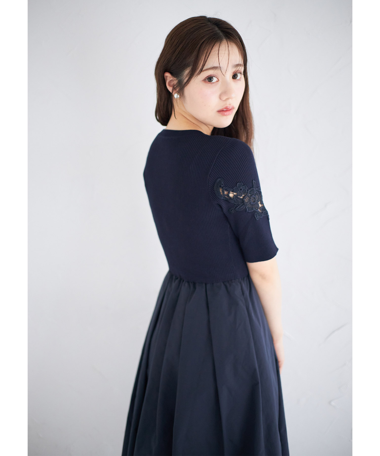 トッコクローゼット tocco closet フラワー刺繍スリーブ