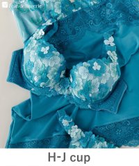 fran de lingerie/バストメイクの真骨頂可憐な花びら刺繍 「グレースイストフラワーペタル ブラジャー（ワイヤー有り）」 ブラジャー/506096840