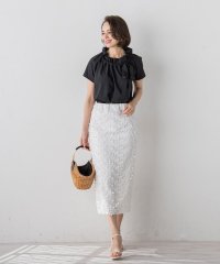 Viaggio Blu/フラワー刺繍シアータイトスカート/506091406