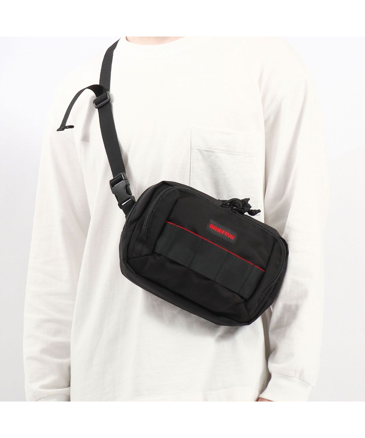 美品】BRIEFING ブリーフィング ショルダー メッセンジャーバッグ 黒
