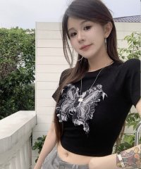 shopnikoniko/ショップニコニコ ShopNikoNiko バタフライデニムパッチ クロップド丈 チビTシャツ ma 【即納】Tシャツ 半袖 チビT ショート丈 ミニ丈 ヴィン/506121497