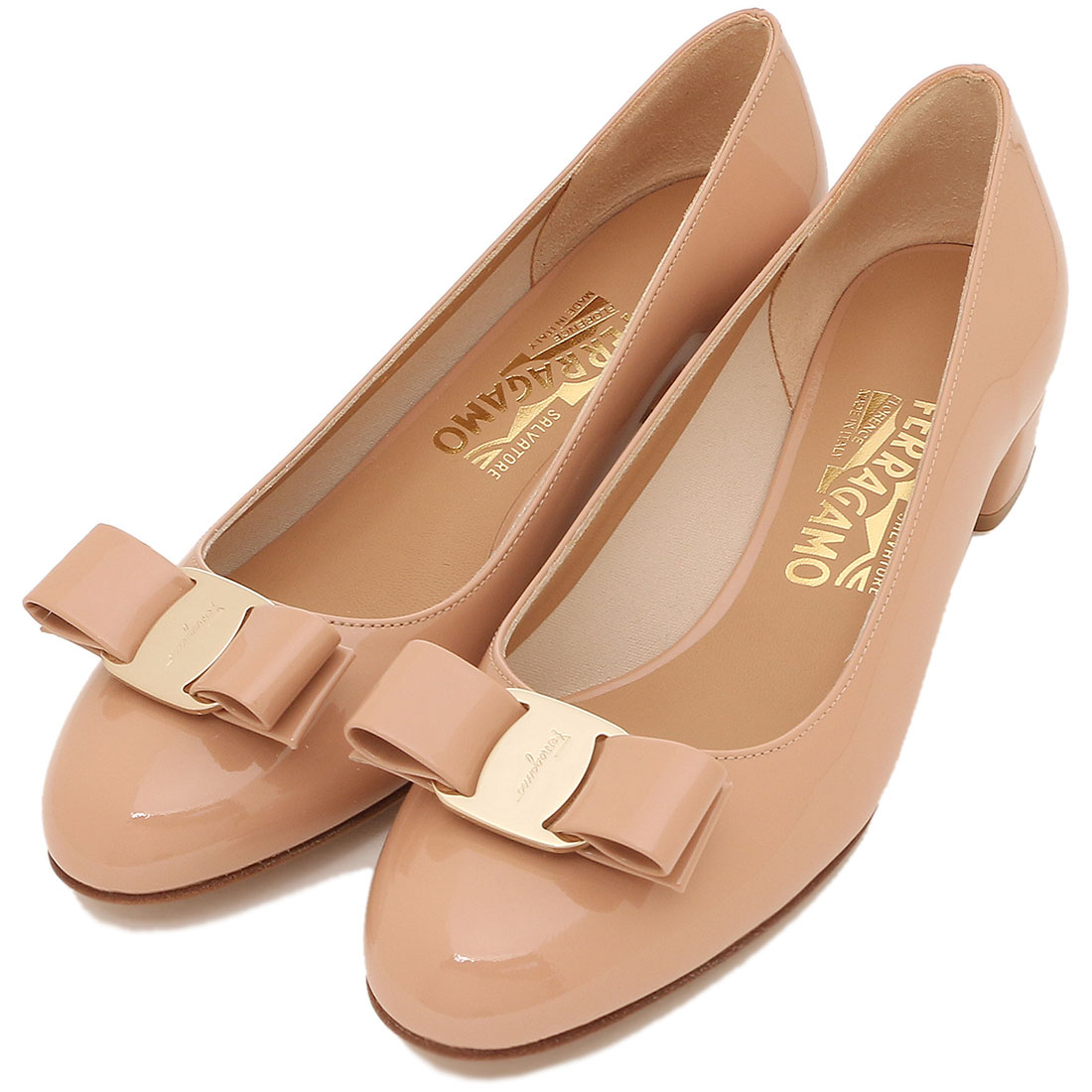 サルバトーレフェラガモ Salvatore Ferragamo パンプス ヴァラ サルバトーレフェラガモ Salvatore Ferragamo パンプス ヴァラ
