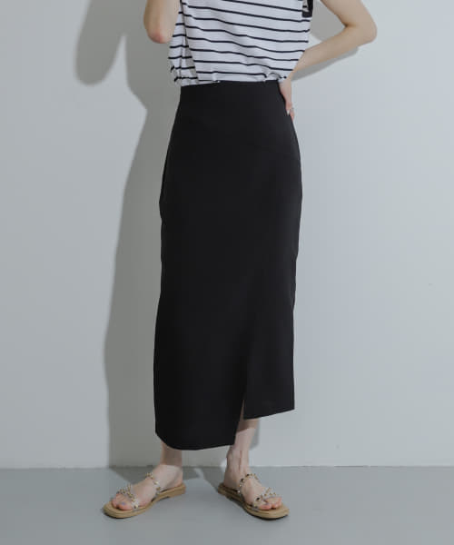 タグ付未使用品◼️アーバンリサーチDOORSリネン100%ロングスカート URBAN RESEARCH DOORS（ロングスカート）のフリマアイテム一覧