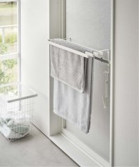 JOURNAL STANDARD FURNITURE/《WEB限定》【tower/タワー】浴室扉タオル掛け上 バスタオルハンガー/506271930