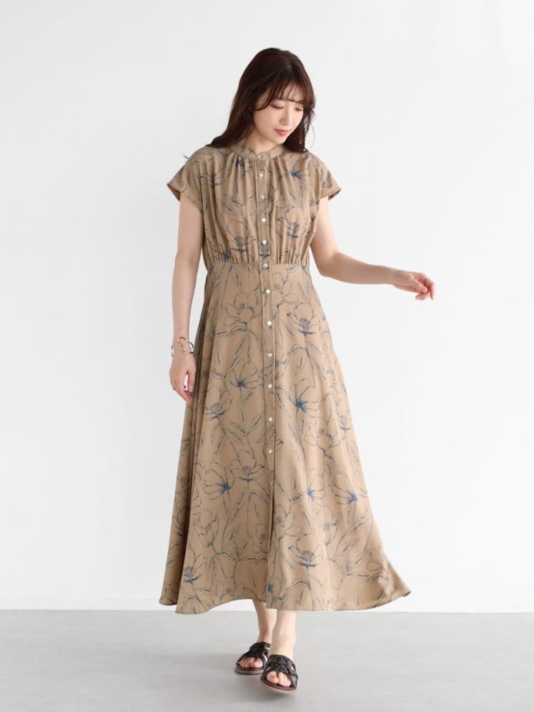 セール 19%OFF】ヴァン Vin フラワープリントフレンチスリーブ セール 19%OFF】ヴァン Vin フラワープリントフレンチスリーブ