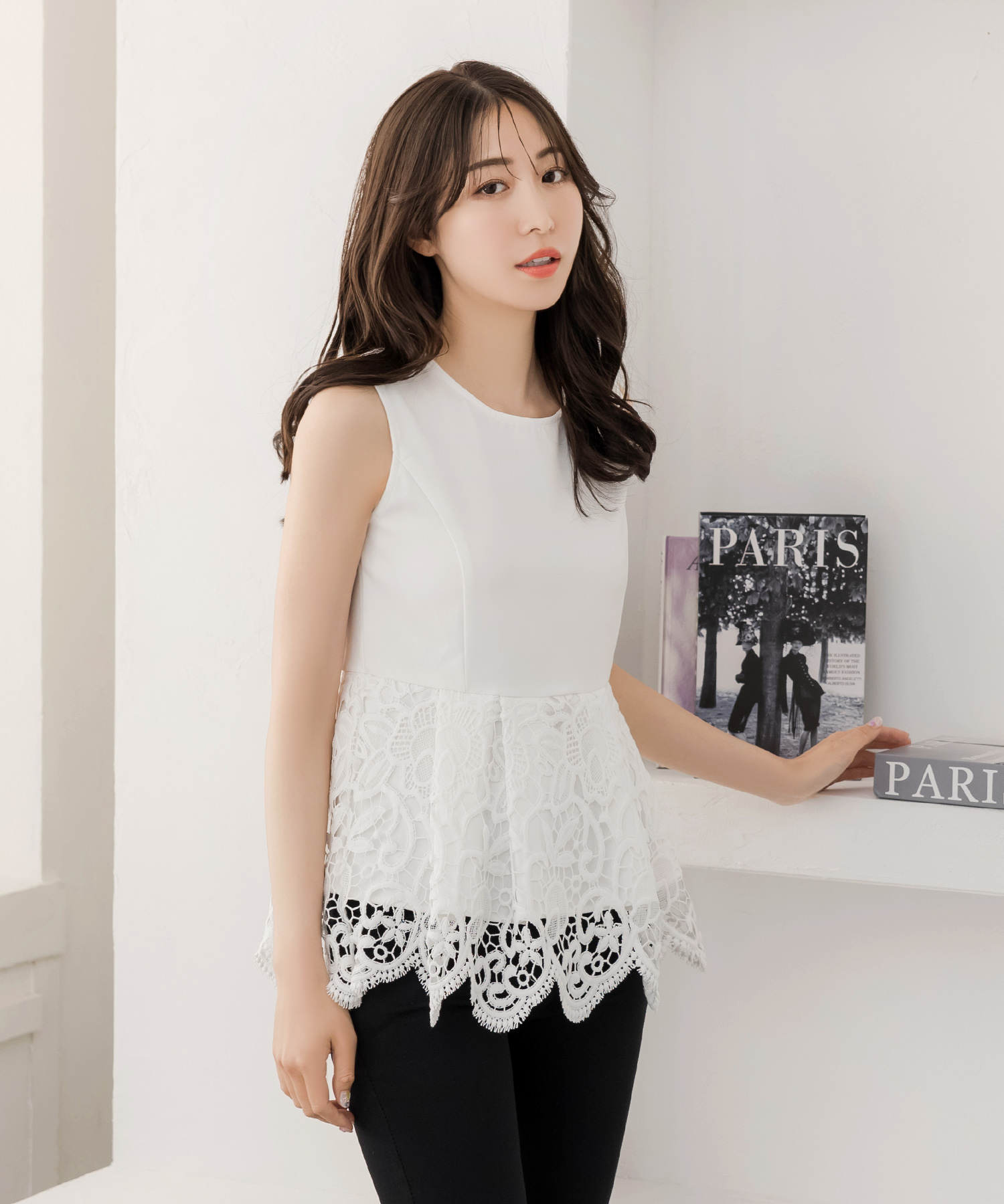 【新品】fiolily フィオリリー 山本月 キラキラトップス ペプラム 白 Amazon.co.jp: フィオリリー fiolily キラキラトップス 新色