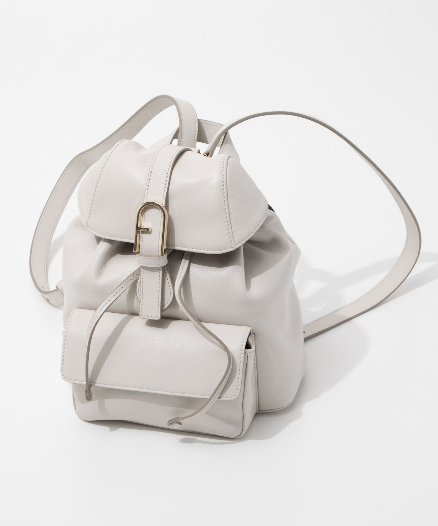 フルラ FURLA WB01084 BX2045 バックパック FLOW S BACKPACK フルラ FURLA WB01084 BX2045 バックパック FLOW S BACKPACK