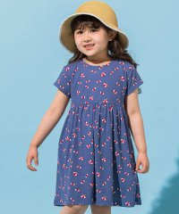BeBe/【お揃い】パラソルプリント強撚スムース半袖ワンピース(90~150cm)/506208050