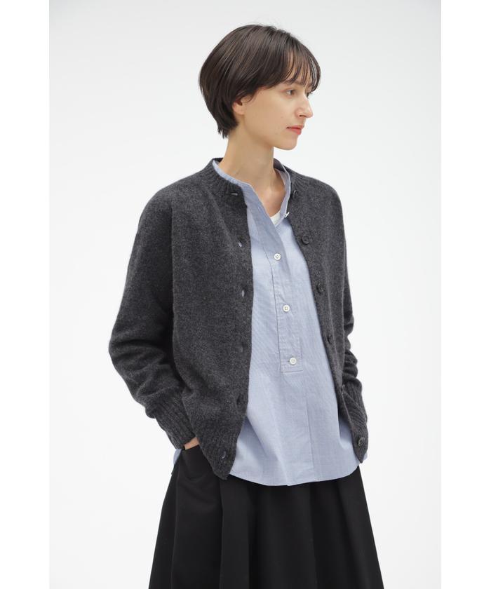 マーガレットハウエル カシミヤ50%の上質カーディガン FREE マーガレットハウエル カシミヤ50%の上質カーディガン FREE