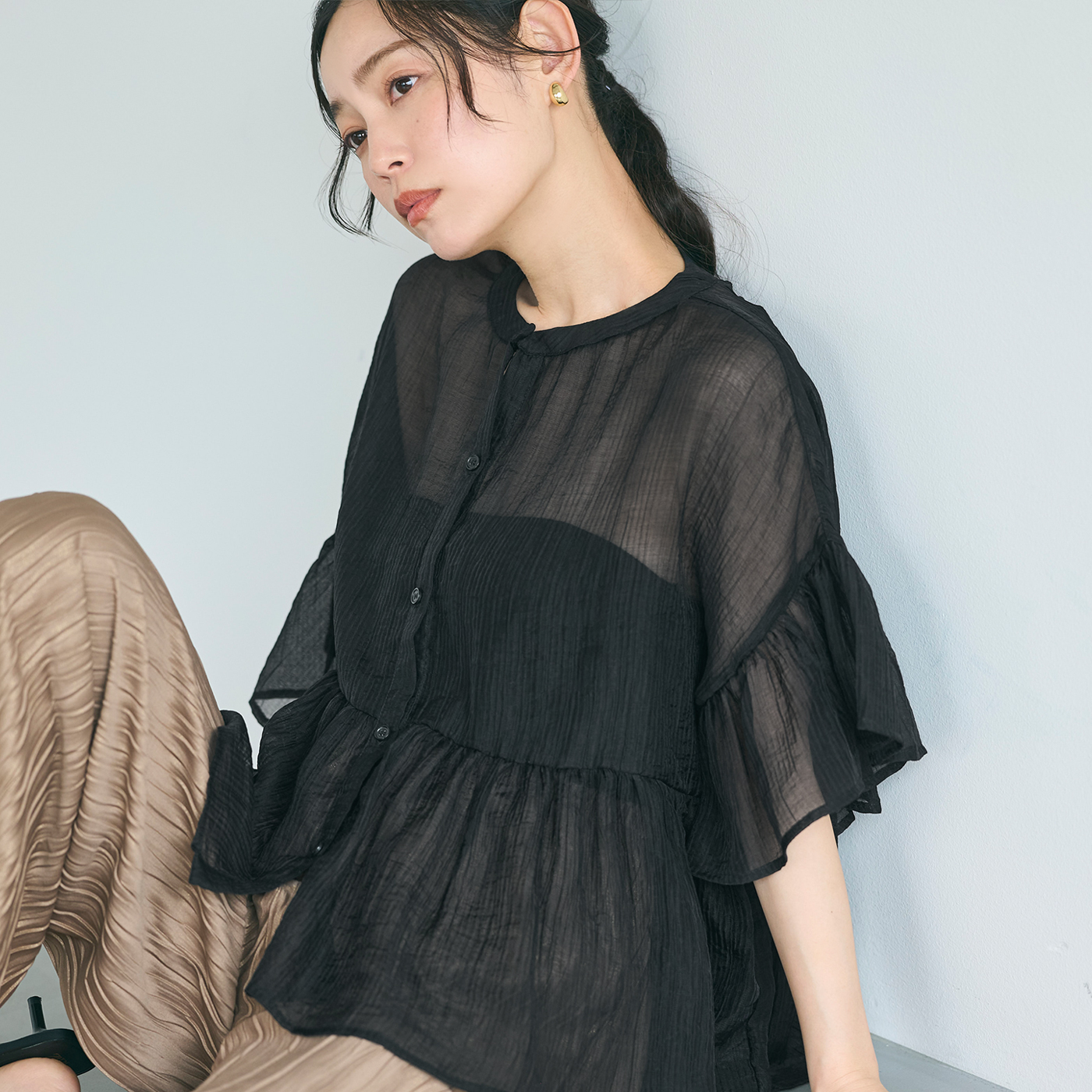 COCODEAL シアーフリルブラウス 10_000000013401.jpg?1750045038