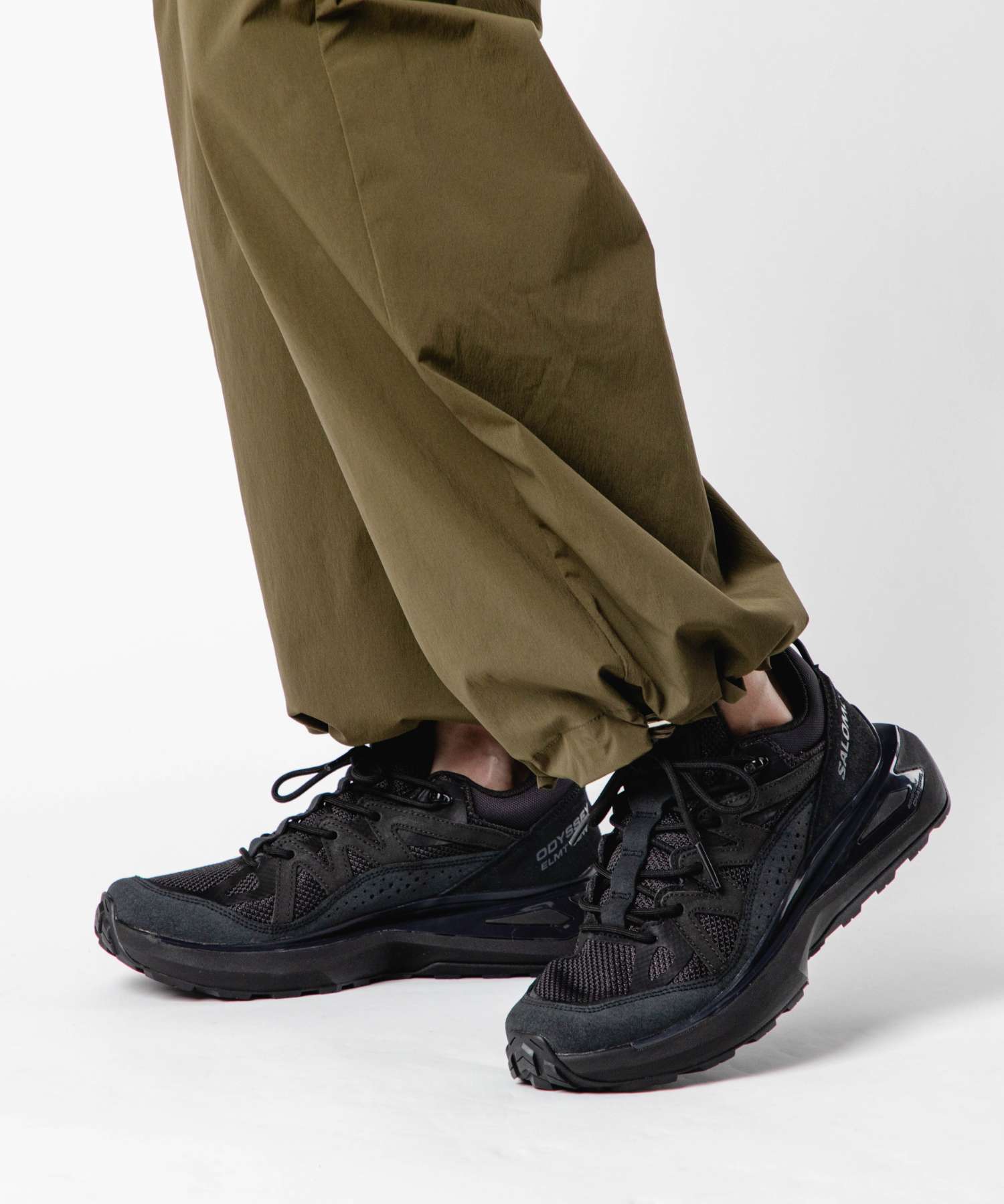 Salomon Odyssey ELMT Low | Asphalt / Castlerock / Gray