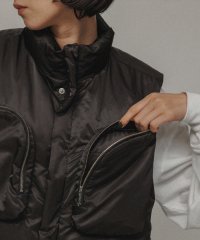 M TO R/［OUTER］WSIZE PADDED VEST UNISEX/506438247