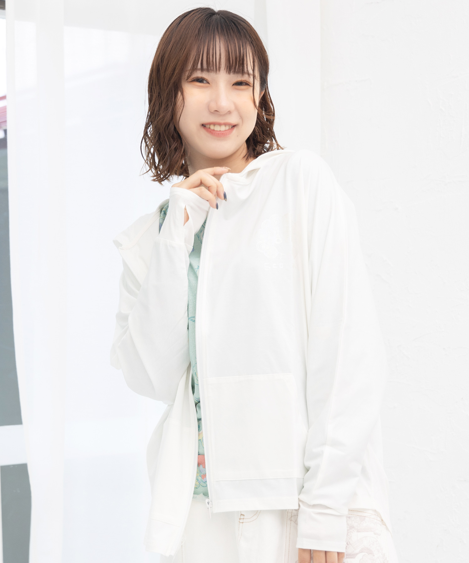 スカラー ScoLar スカラーちゃんオーロラプリント パーカー 新品