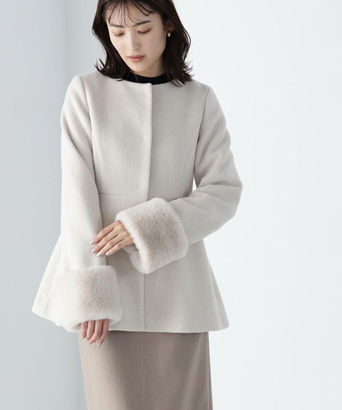 フェイクファースリーブペプラムコート 24AW(506514599 フェイクファースリーブペプラムコート 24AW(506514599