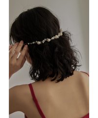 niana/ニアナ niana パールヘッドドレス 結婚式 お呼ばれ ウェディング オケージョン ヘアアクセサリー/506527160