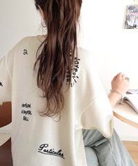クラシカルエルフ/クラシカルエルフ Classical Elf 後ろ姿までぬかりなくオシャレにキマる。ランダム刺繍裏毛ハーフスリーブTシャツ/506549789