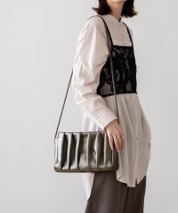 VitaFelice/ヴィータフェリーチェ VitaFelice タックショルダーバッグ/506551136