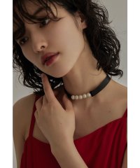 niana/ニアナ niana サテンリボンパールチョーカー 結婚式 フォーマル お呼ばれ オケージョン 二次会 パーティー ネックレス/506557030
