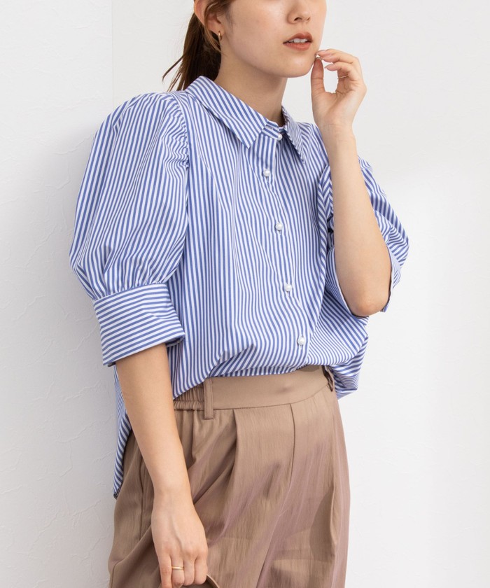 NOLLEY'S（ノーリーズ）の「パール釦パフスリーブブラウス