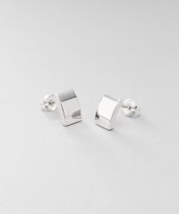 COCOSHNIK ONHITSCH/シルバー シールドシェイプ スタッドピアス/506562030