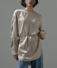 サロン　アダム　エ　ロペ/[24AW]GENTLE SILK ラウンドヘムTブラウスセットアップ対応】/506574297