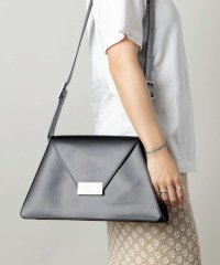 MM6 Maison Margiela/エムエムシックス メゾン マルジェラ MM6 Maison Margiela SB5ZH0018 P6418 ショルダーバッグ NUMERIC BAG NEW /506590846