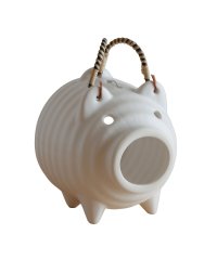 KAMOSHIKA　DOUGUTEN/かもしか道具店 蚊取り線香ホルダー 蚊取り線香入れ 豚 蚊遣りブタ 蚊遣器 陶器 萬古焼 蚊やり豚 ブラック ホワイト グレー 黒 白 OR－60－250/506610885