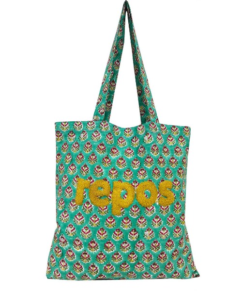 セール40%OFF】A4収納可 トートバッグ ジオメトリック柄 刺繍 セール40%OFF】A4収納可 トートバッグ ジオメトリック柄 刺繍