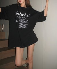 Grandeir/プリマゼル Primazel 英文字チュニック丈半袖Tシャツ/506644965