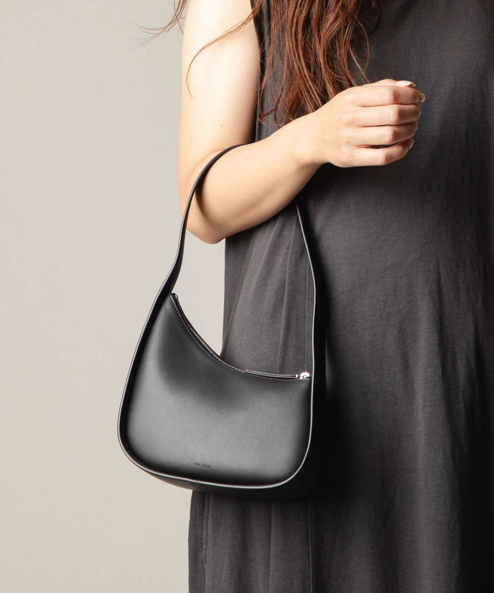 ザロウ The Row W1249 L52 ショルダーバッグ HALF MOON ザロウ The Row W1249 L52 ショルダーバッグ HALF MOON