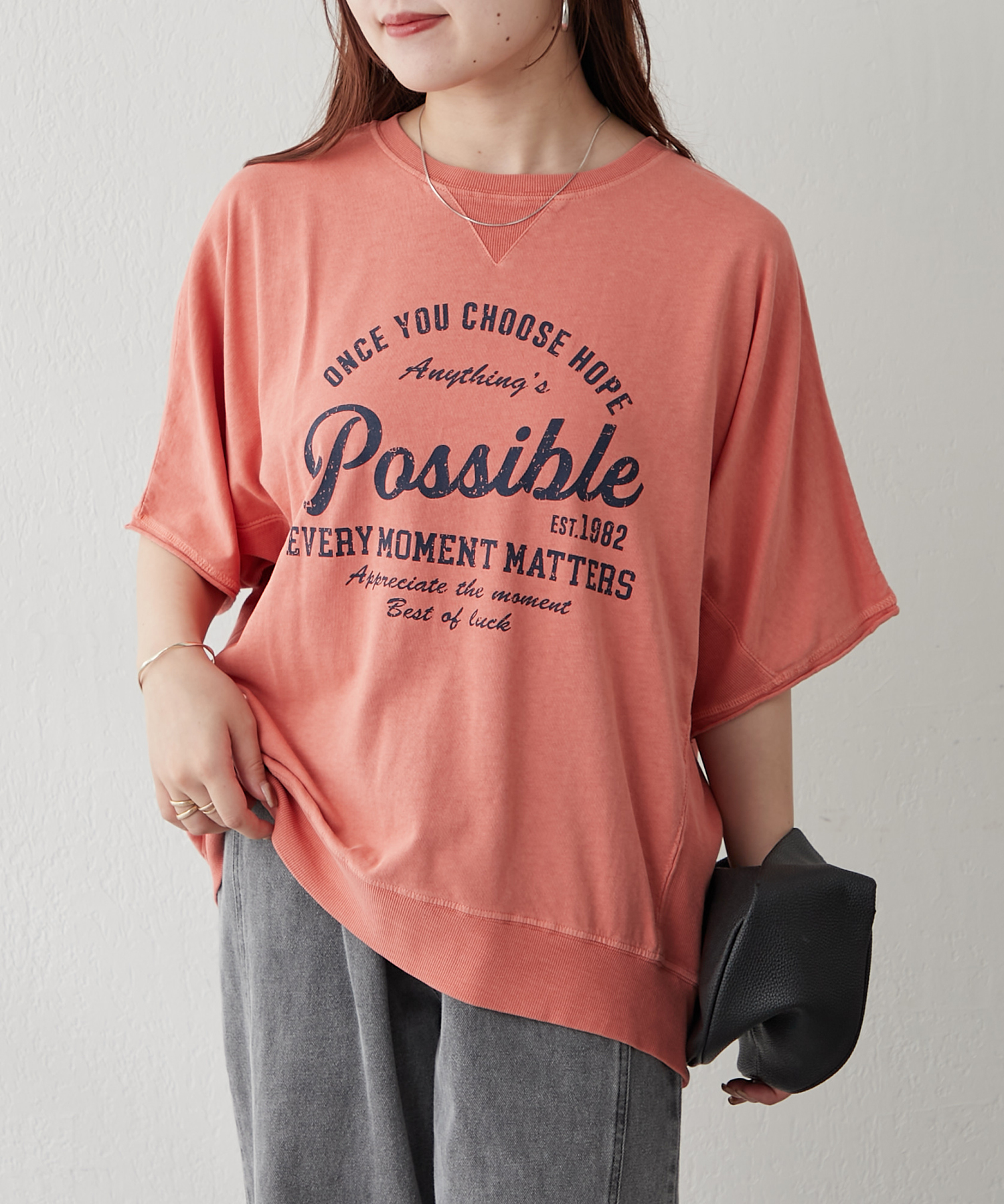 ☆韓国大人気☆デイリールーズTシャツ/DE MERIEL☆ セール】【WEB限定】ドルマン 刺繍 ワイド TEE(506093183