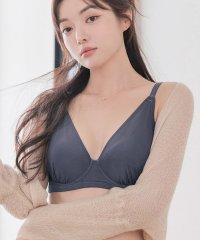 tu-hacci/《スリムシルエット》シンプルブラジャー 大きな胸を小さく見せる さらしブラ 着やせ 着痩せ 大きいサイズ グラマーサイズ Eカップ Fカップ【ブラ単品】/506698581