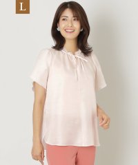 TO BE CHIC(L SIZE)/【L】ポリスパンサテン リボンブラウス/506727081