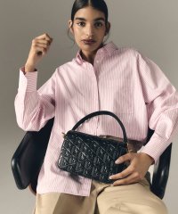 LACOSTE/ラコステ LACOSTE マヘキ レザーメッセンジャーバッグ / ショルダーバッグ/506745025