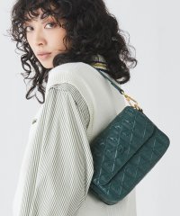 LACOSTE/ラコステ LACOSTE マヘキ レザーメッセンジャーバッグ / ショルダーバッグ/506745025