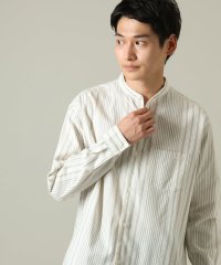 a.v.v (MEN)/【やわらかい着心地】ランダムストライプ柄ツイルセミワイドシルエットバンドシャツ/506430548