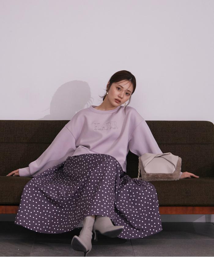 セール 50%OFF】ダンボールニット刺繍プルオーバー 24AW セール 50%OFF】ダンボールニット刺繍プルオーバー 24AW