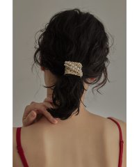 niana/ニアナ niana メタルパールヘアカフ ポニーフック ヘアカフス お呼ばれ 結婚式 成人式 ヘアアクセサリー ゴールド シルバー ホワイト/506788072