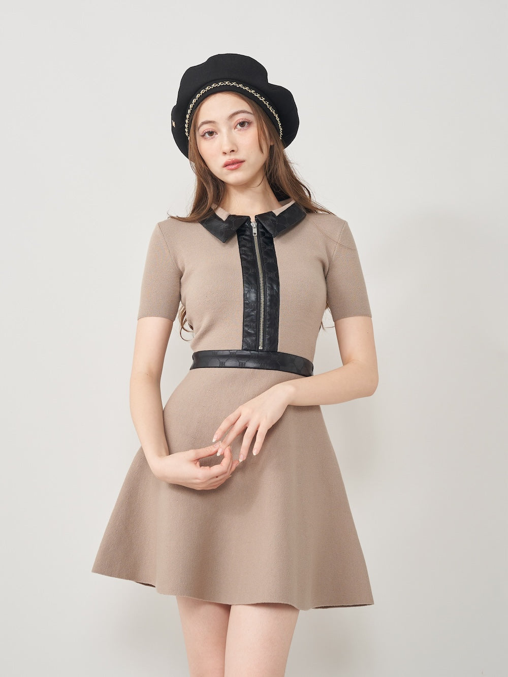 ダーリッチ Darich ロゴレザーニットミニワンピース(506792339 ダーリッチ Darich ロゴレザーニットミニワンピース(506792339