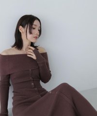 NATURAL BEAUTY BASIC/オフショルニットワンピース/506791835