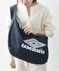 SHIPS any MEN/【SHIPS any別注】UMBRO: LUMINOUS ビッグロゴ ショルダー バッグ◇/506827960