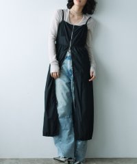  ＣＯＤＥ　Ａ/zip－front dress/506831758